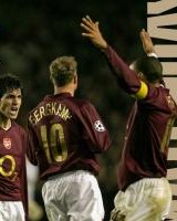 19年后再交锋！阿森纳官推回顾主场0-0皇马 你还记得首发11人吗？